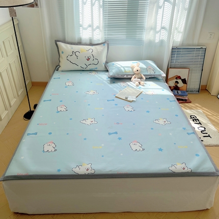 91家纺网 家纺一手货源 找家纺 繁花 2024新款印花碳光牛奶丝凉席 线条狗