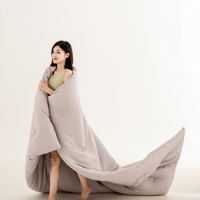 91家纺网 家纺一手货源 找家纺 雅蔓依家纺 2025新款7A抗菌大豆被轻奢针织提花华夫格大豆冬被 7A抗菌-月光灰