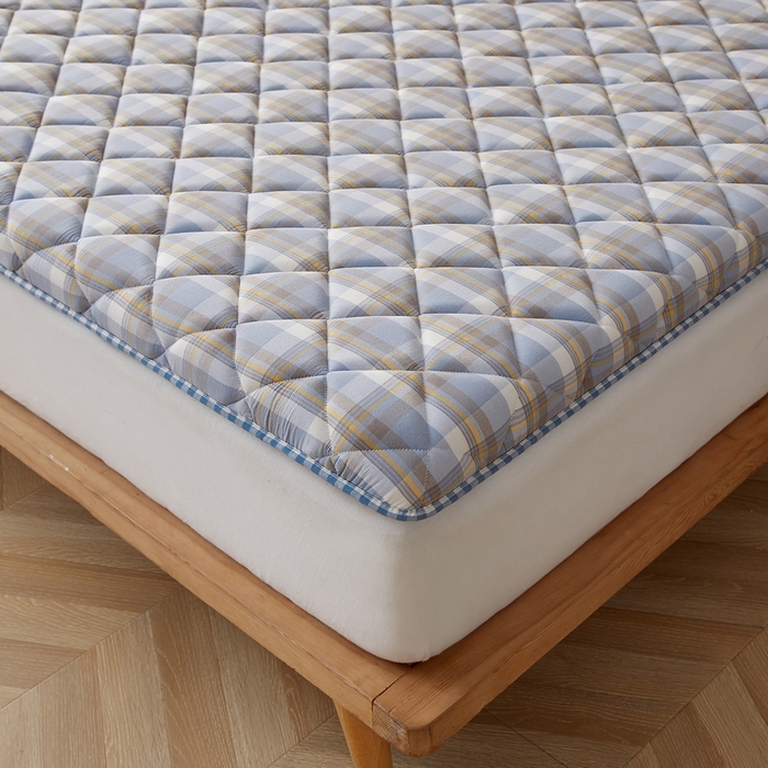 91家纺网 家纺一手货源 找家纺 迪乐妮 2024新款大床乳胶椰棕床垫（无印家居风）罗马格