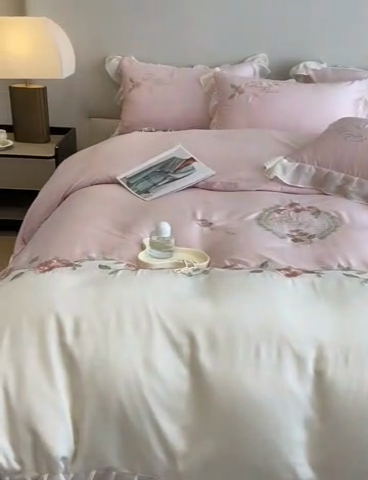 91家纺网 家纺一手货源 找家纺 优悦生活馆 2024新款刺绣款磨毛四件套-假日玫瑰 假日玫瑰-粉
