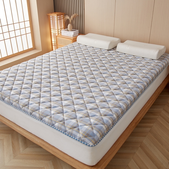 91家纺网 家纺一手货源 找家纺 迪乐妮 2024新款大床乳胶椰棕床垫（无印家居风）罗马格