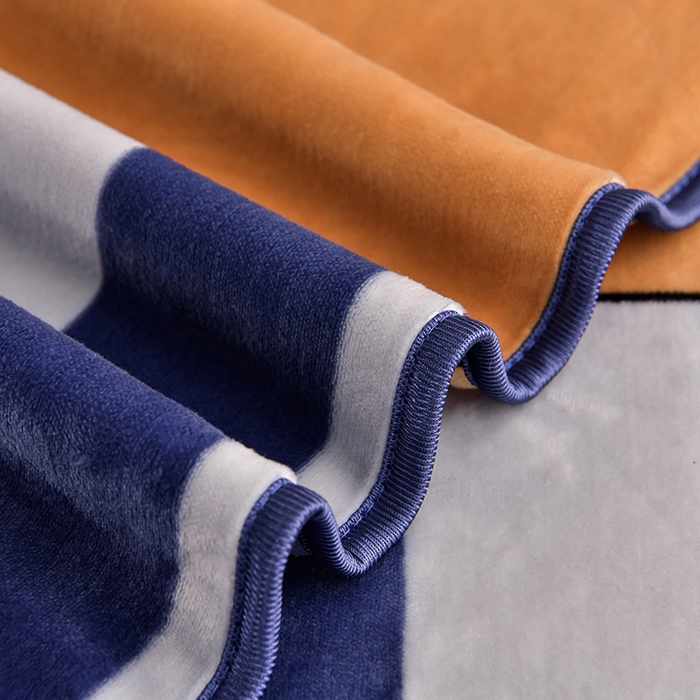 91家纺网 家纺一手货源 找家纺 馨梦缘 2025新款小包边款牛奶绒8.5斤高克重牛奶绒金雕绒床裙款四件套 靓丽青春