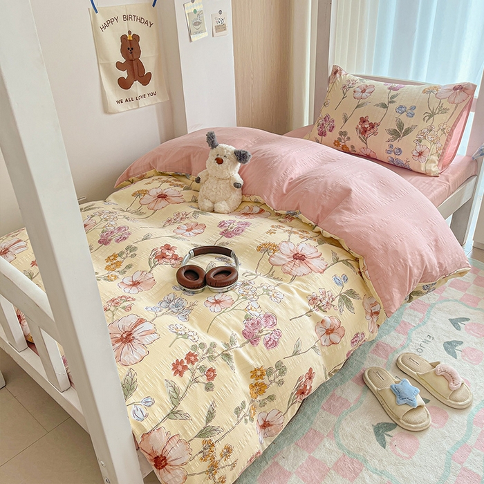 91家纺网 家纺一手货源 找家纺 安哆啦家纺 2024新款A类有氧泡泡纱云纱棉学生季宿舍床三四件套 秘境花园