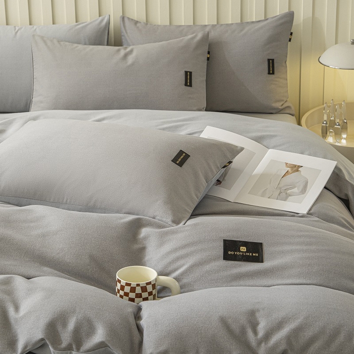 91家纺网 家纺一手货源 找家纺 涵宸家纺 2024新款原棉纯色织标磨毛单品及套件--被套 中灰+浅灰