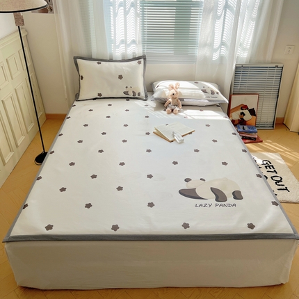 91家纺网 家纺一手货源 找家纺 繁花 2024新款印花碳光牛奶丝凉席 星星熊猫