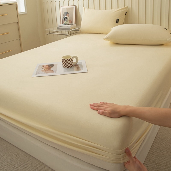 91家纺网 家纺一手货源 找家纺 涵宸家纺 2024新款原棉纯色织标磨毛单品及套件--床笠 单床笠-奶昔白