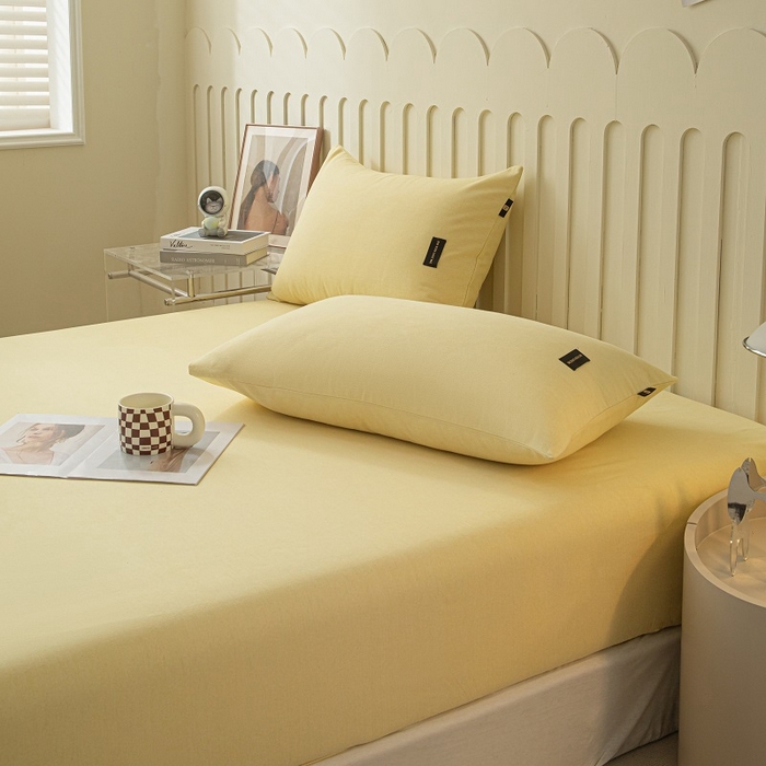 91家纺网 家纺一手货源 找家纺 涵宸家纺 2024新款原棉纯色织标磨毛单品及套件--枕套 单枕套-奶黄