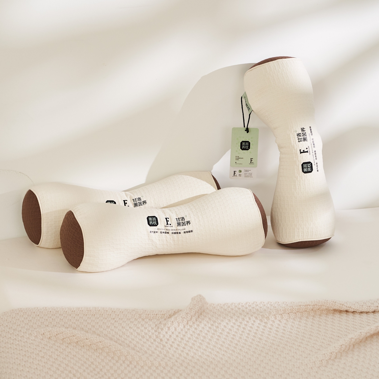 91家纺网 家纺一手货源 找家纺 （总）境月枕芯坊 2024新款黑苦荞颈椎养护枕