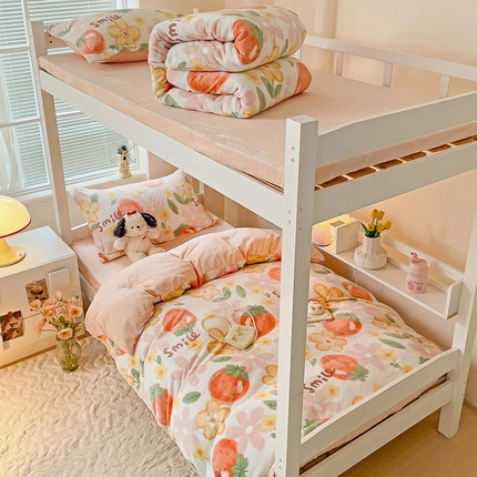 卡普二店 2024新款牛奶绒学生三件套系列 卡布林