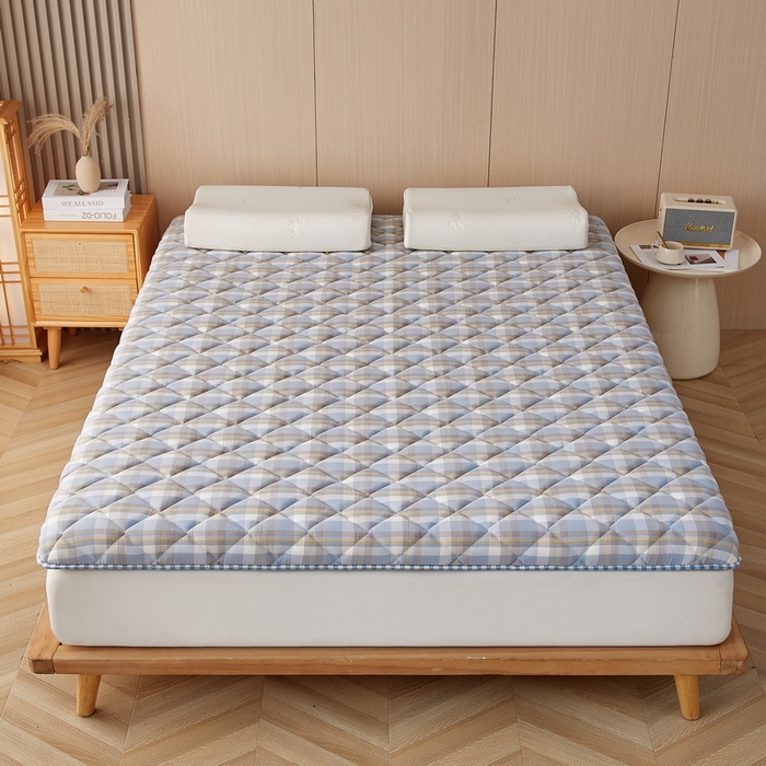 91家纺网 家纺一手货源 找家纺 迪乐妮 2024新款大床乳胶椰棕床垫（无印家居风）罗马格