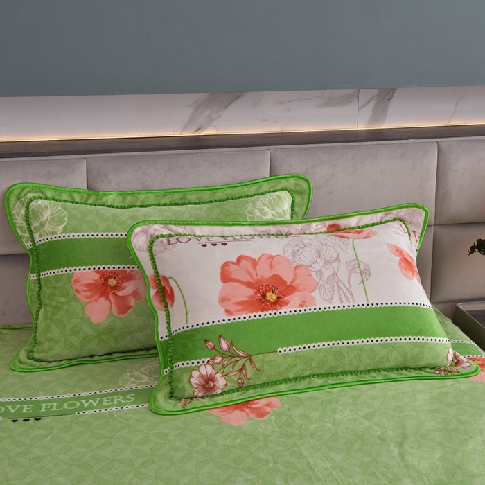 91家纺网 家纺一手货源 找家纺 锦铭源 2025年7斤加厚印花牛奶绒四件套水晶法莱金貂绒床裙款 花香蜜语