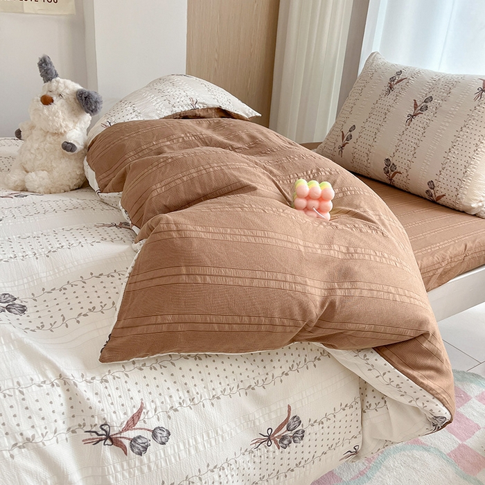 91家纺网 家纺一手货源 找家纺 安哆啦家纺 2024新款A类有氧泡泡纱云纱棉学生季宿舍床三四件套 复古小花