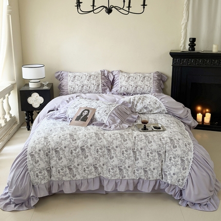 91家纺网 家纺一手货源 找家纺 豪美鑫 2025新款亲肤棉刺韩版花边锦瑟系列四件套 锦瑟-紫色