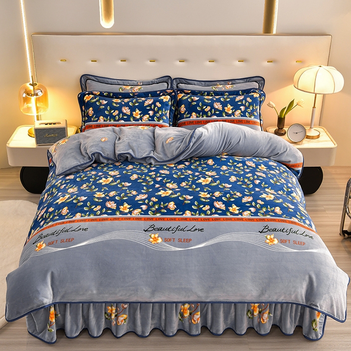 91家纺网 家纺一手货源 找家纺 馨梦缘 2025新款小包边款牛奶绒8.5斤高克重牛奶绒金雕绒床裙款四件套 暗香