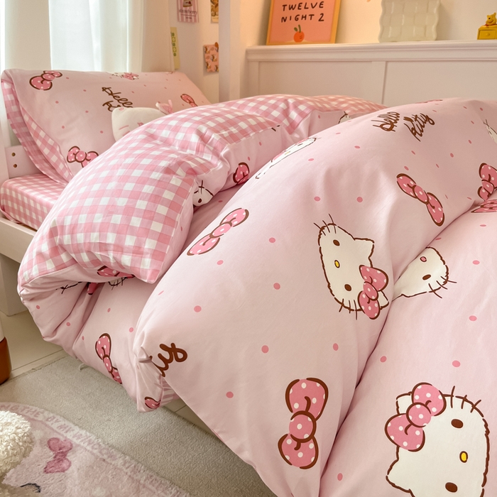 91家纺网 家纺一手货源 找家纺 2024新款三丽鸥授权全棉少女印花系列学生三件套四件套 棉三丽鸥-蝴蝶结kitty