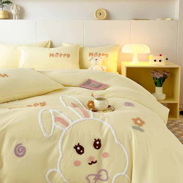 91家纺网 家纺一手货源 找家纺 言熙居家纺 2024新款加厚磨毛110克亲肤棉四件套 淡米黄