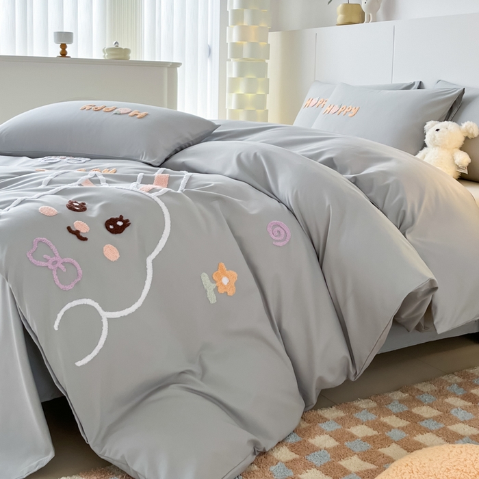 91家纺网 家纺一手货源 找家纺 言熙居家纺 2024新款加厚磨毛110克亲肤棉四件套 淡雅灰