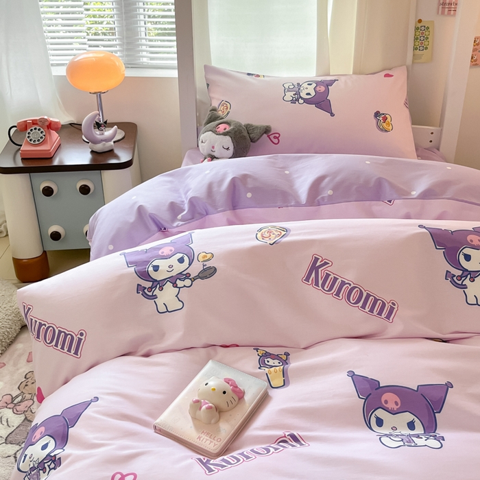 91家纺网 家纺一手货源 找家纺 2024新款三丽鸥授权全棉少女印花系列学生三件套四件套 棉三丽鸥-甜甜奶茶库洛米