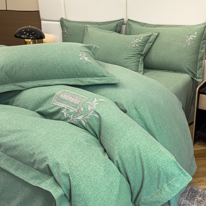 91家纺网 家纺一手货源 找家纺 U品汇 2024新品生态加厚长绒棉纯棉绣花全棉磨毛刺绣四件套宽边款直播 一叶知秋-绿