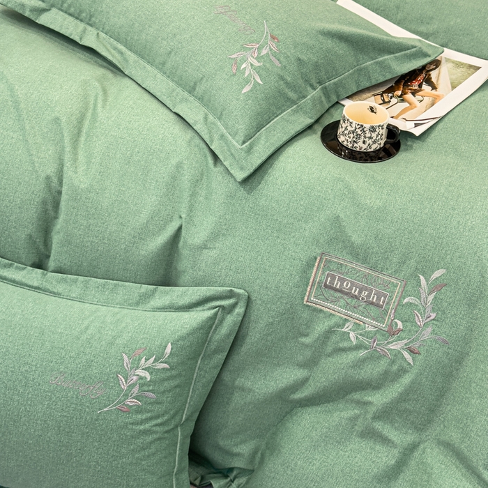 91家纺网 家纺一手货源 找家纺 U品汇 2024新品生态加厚长绒棉纯棉绣花全棉磨毛刺绣四件套宽边款直播 一叶知秋-绿
