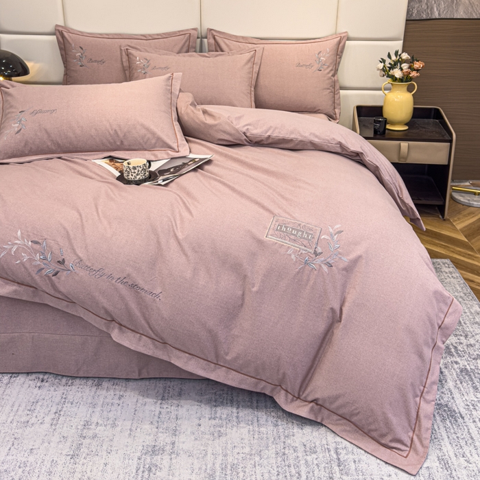 91家纺网 家纺一手货源 找家纺 U品汇 2024新品生态加厚长绒棉纯棉绣花全棉磨毛刺绣四件套宽边款直播 一叶知秋-红棕