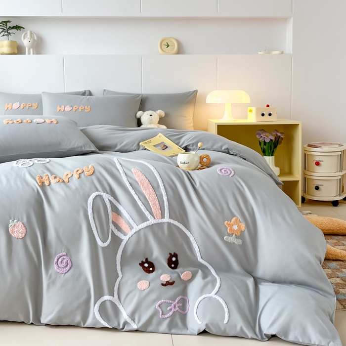 91家纺网 家纺一手货源 找家纺 言熙居家纺 2024新款加厚磨毛110克亲肤棉四件套 淡雅灰