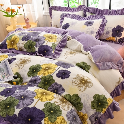 91家纺网 家纺一手货源 找家纺 （总）2025新款韩版荷叶边床裙款高克重印花牛奶绒四件套