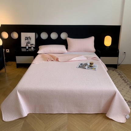 91家纺网 家纺一手货源 找家纺 （总）2025新款纯棉素色大床款夹棉床笠床盖--床盖