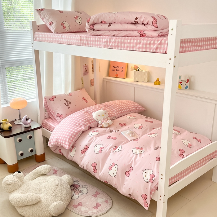 91家纺网 家纺一手货源 找家纺 2024新款三丽鸥授权全棉少女印花系列学生三件套四件套 棉三丽鸥-蝴蝶结kitty