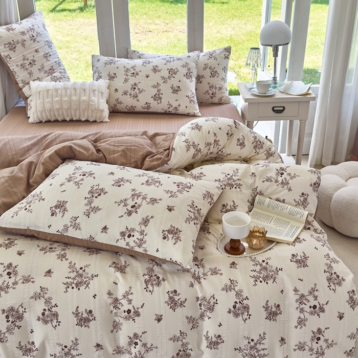 91家纺网 家纺一手货源 找家纺 梦莱斯 2024新款A类云纱棉四件套现货供应 叶秋