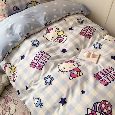 91家纺网 家纺一手货源 找家纺 2024新款三丽鸥授权全棉少女印花系列学生三件套四件套 棉三丽鸥-幸运星kitty