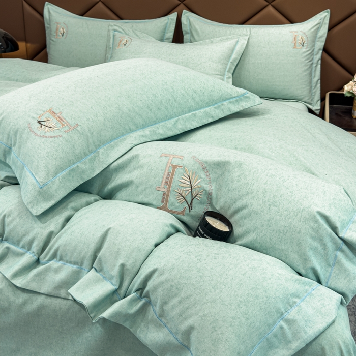 91家纺网 家纺一手货源 找家纺 U品汇 2024新品生态加厚长绒棉纯棉绣花全棉磨毛刺绣四件套宽边款直播 漫步梧桐-浅绿