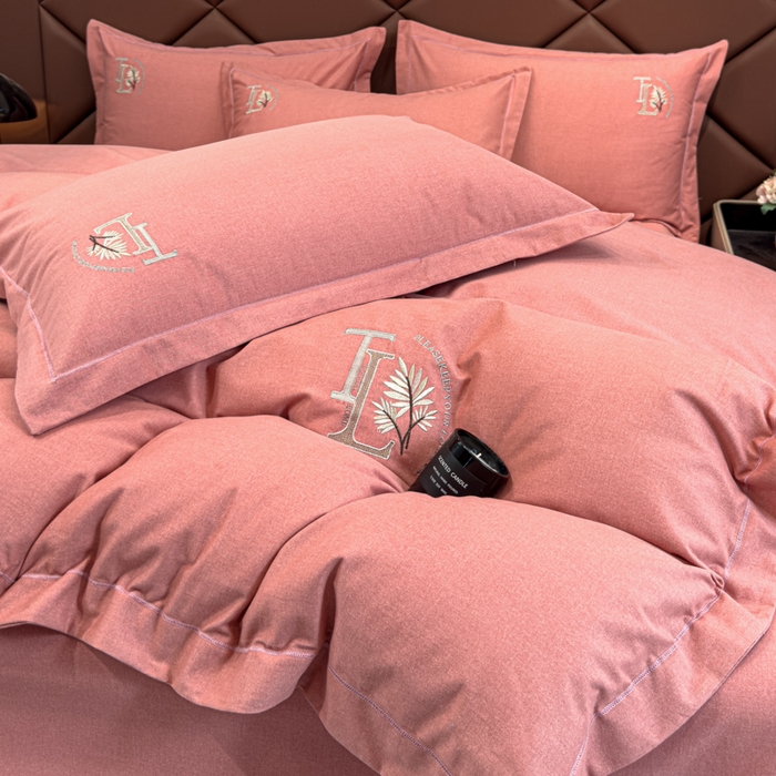 91家纺网 家纺一手货源 找家纺 U品汇 2024新品生态加厚长绒棉纯棉绣花全棉磨毛刺绣四件套宽边款直播 漫步梧桐-胭脂红