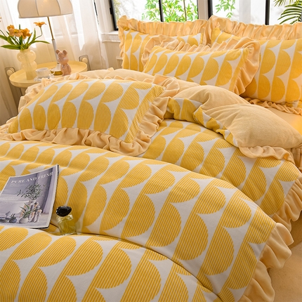 91家纺网 家纺一手货源 找家纺 （总）2025新款韩版荷叶边床裙款高克重印花牛奶绒四件套