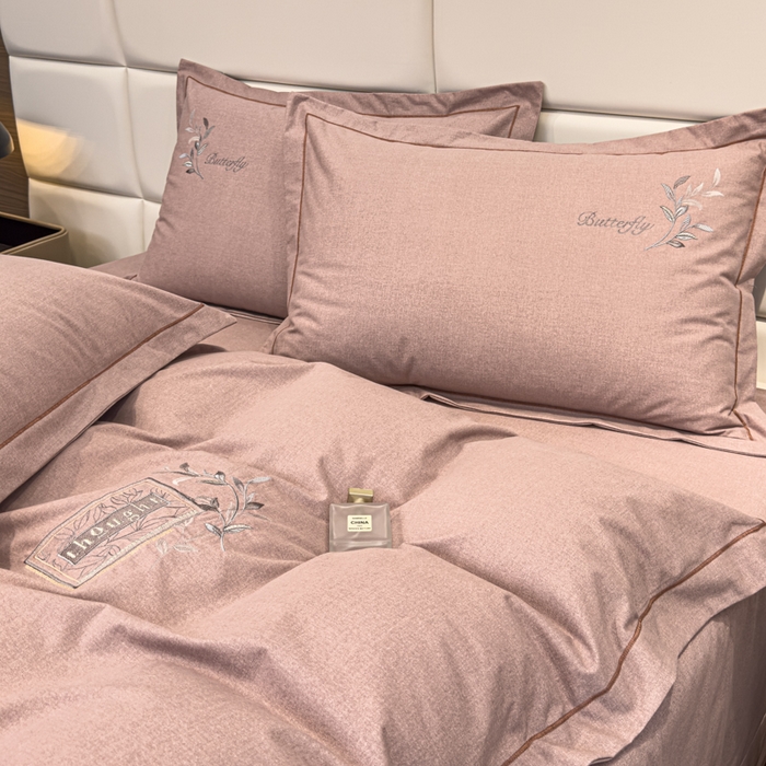 91家纺网 家纺一手货源 找家纺 U品汇 2024新品生态加厚长绒棉纯棉绣花全棉磨毛刺绣四件套宽边款直播 一叶知秋-红棕