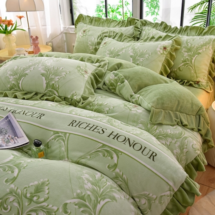 91家纺网 家纺一手货源 找家纺 （总）2025新款韩版荷叶边床裙款高克重印花牛奶绒四件套