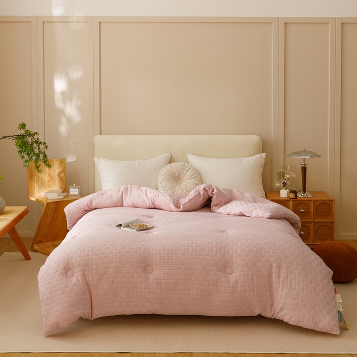 91家纺网 家纺一手货源 找家纺 卡派 2024新款水洗华夫格大豆纤维被玉色