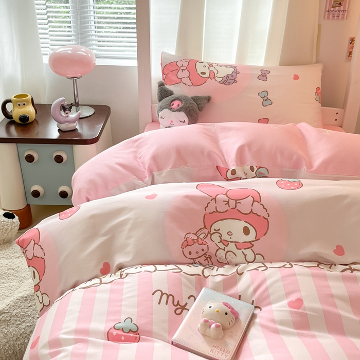 91家纺网 家纺一手货源 找家纺 2024新款三丽鸥授权全棉少女印花系列学生三件套四件套 棉三丽鸥-草莓美乐蒂