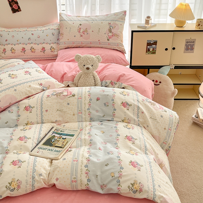 91家纺网 家纺一手货源 找家纺 桃子家居  2024新款纯棉小清新卡通少女13372系列四件套 棉-花仙兔