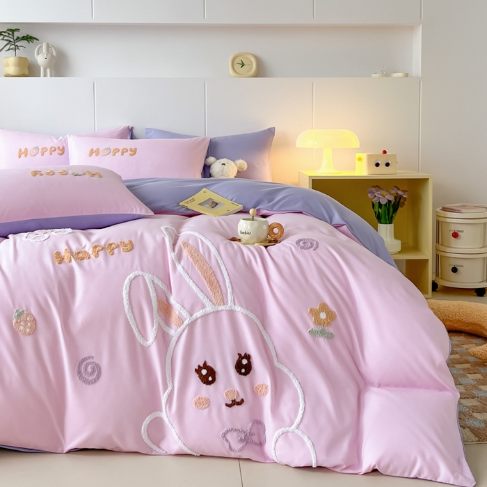 91家纺网 家纺一手货源 找家纺 言熙居家纺 2024新款加厚磨毛110克亲肤棉四件套 樱花粉+灰紫