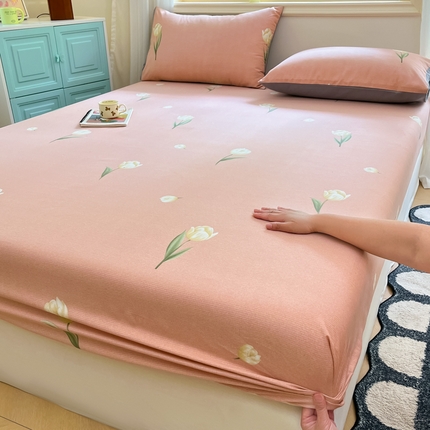 91家纺网 家纺一手货源 找家纺 莱米家纺 2024新款全棉磨毛单床笠 郁金花语