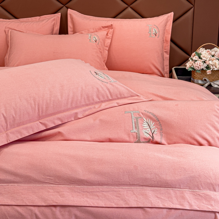 91家纺网 家纺一手货源 找家纺 U品汇 2024新品生态加厚长绒棉纯棉绣花全棉磨毛刺绣四件套宽边款直播 漫步梧桐-粉玉