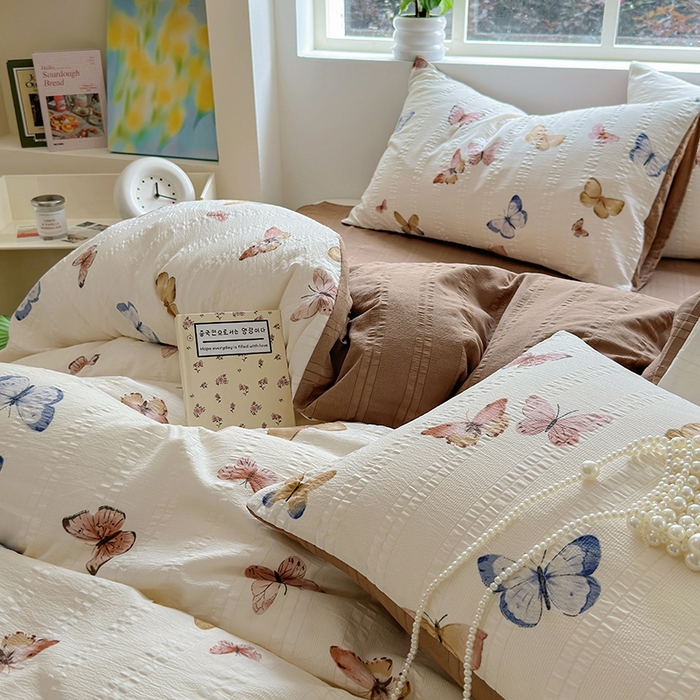 91家纺网 家纺一手货源 找家纺 阿曼达 2024新款ins博主风巨柔软的肌理感泡泡m云朵m水洗m印花四件套 云朵m-蝶梦