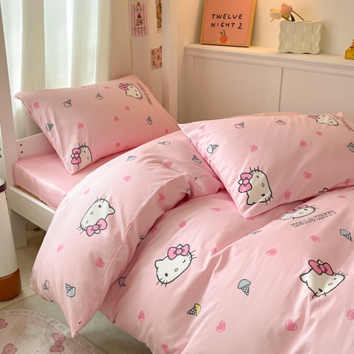 91家纺网 家纺一手货源 找家纺 2024新款三丽鸥授权全棉少女印花系列学生三件套四件套 棉三丽鸥-粉粉甜美kitty