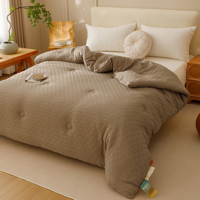 91家纺网 家纺一手货源 找家纺 迪乐妮家居 2024新款水洗华夫格大豆纤维被 卡其