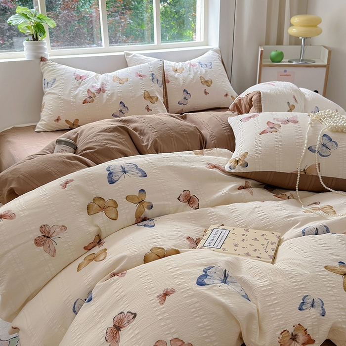 91家纺网 家纺一手货源 找家纺 阿曼达 2024新款ins博主风巨柔软的肌理感泡泡m云朵m水洗m印花四件套 云朵m-蝶梦