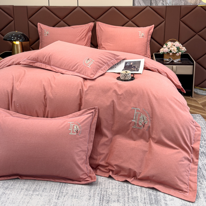 91家纺网 家纺一手货源 找家纺 U品汇 2024新品生态加厚长绒棉纯棉绣花全棉磨毛刺绣四件套宽边款直播 漫步梧桐-胭脂红