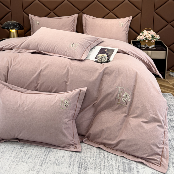 91家纺网 家纺一手货源 找家纺 U品汇 2024新品生态加厚长绒棉纯棉绣花全棉磨毛刺绣四件套宽边款直播 漫步梧桐-红棕