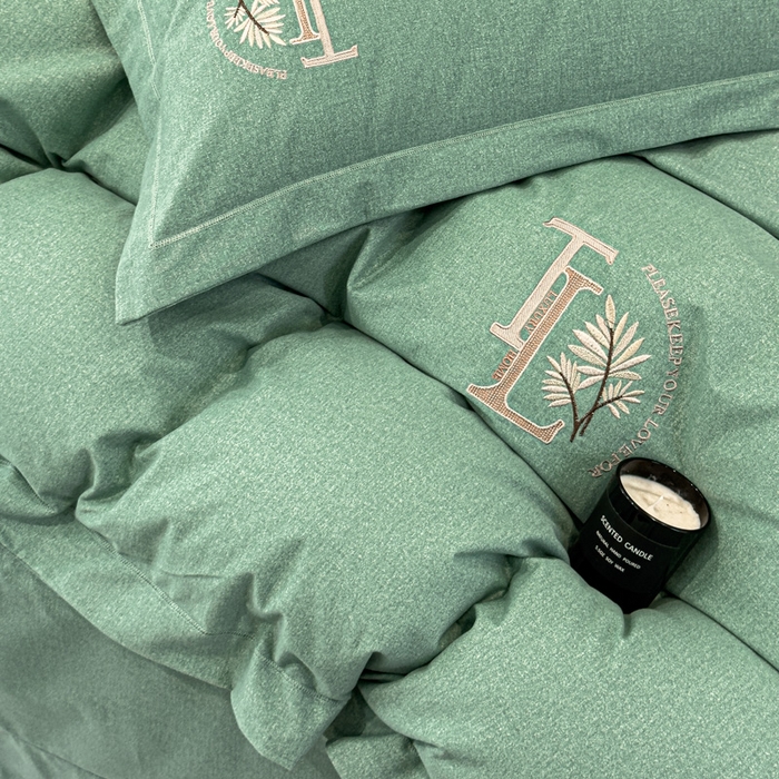 91家纺网 家纺一手货源 找家纺 U品汇 2024新品生态加厚长绒棉纯棉绣花全棉磨毛刺绣四件套宽边款直播 漫步梧桐-绿