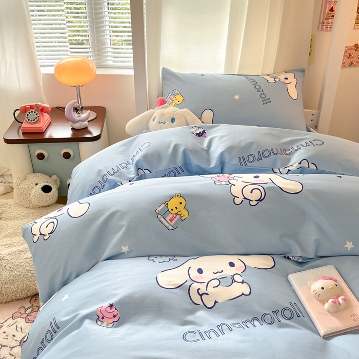 91家纺网 家纺一手货源 找家纺 2024新款三丽鸥授权全棉少女印花系列学生三件套四件套 棉三丽鸥-牛奶玉桂狗